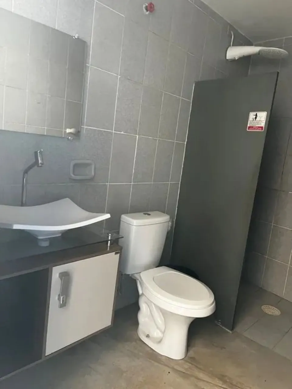 Imagem Salão Comercial para Locação em Sorocaba-SP, Jardim Nogueira: 1 Sala, 1 Banheiro, 50m² de Área!