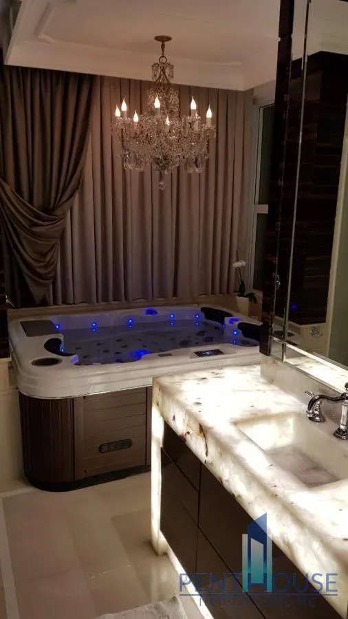 Imagem Apartamento Frente Mar para Venda em Balneário Camboriú, CENTRO, 4 dormitórios, 4 suítes, 5 banheiros, 4 vagas