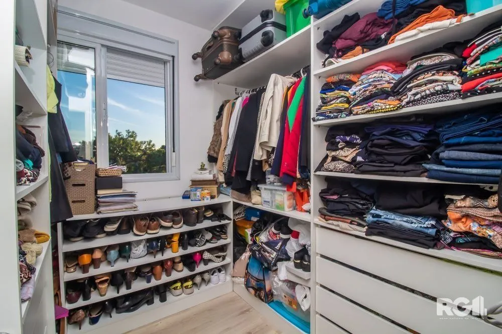 Imagem APARTAMENTO 3 DORMITÓRIOS A VENDA, NO BAIRRO TERESÓPOLIS.