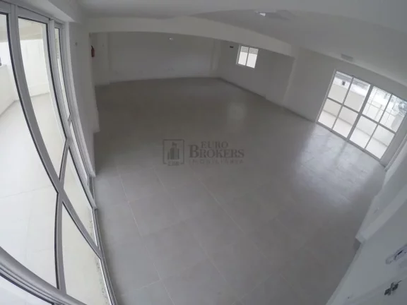 Imagem Excelente prédio comercial com 19 salas em Balneário Camboriú.