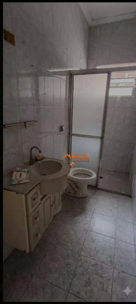 Imagem casa 2 dormitorios no Jardim Rosa de França