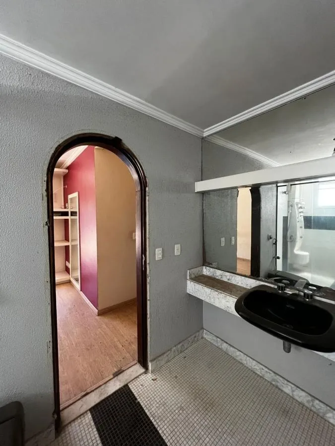 Imagem Casa Luxuosa no Condomínio Village D'Avignon - 620 m² de Terreno e 320 m² de Construção