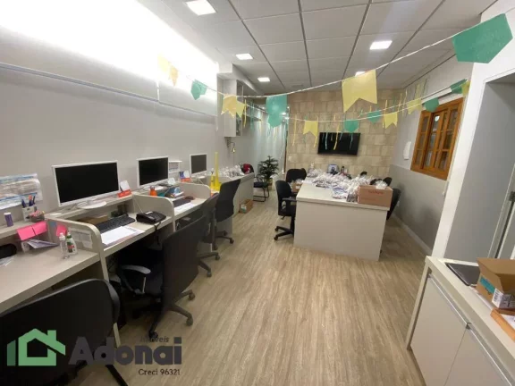 Imagem PREDIO COMERCIAL COM 350 METROS, NO ELOY CHAVES.