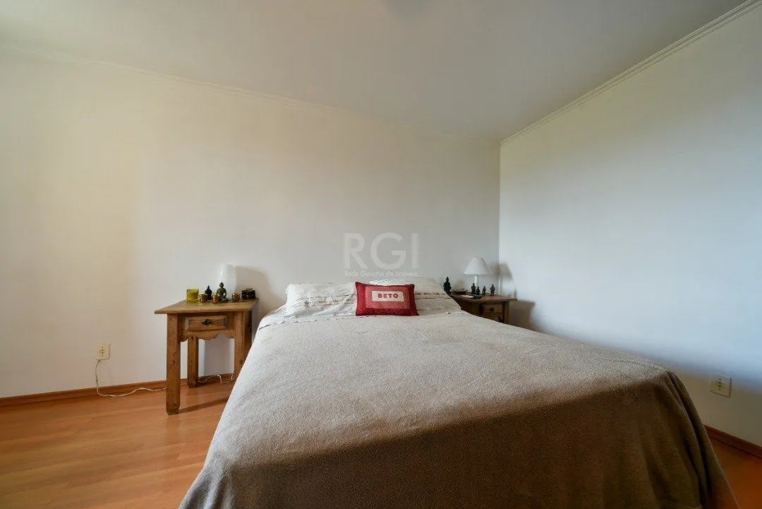 Imagem Casa Condominio para Venda - 240m², 3 dormitórios, sendo 1 suites, 3 vagas - Tristeza