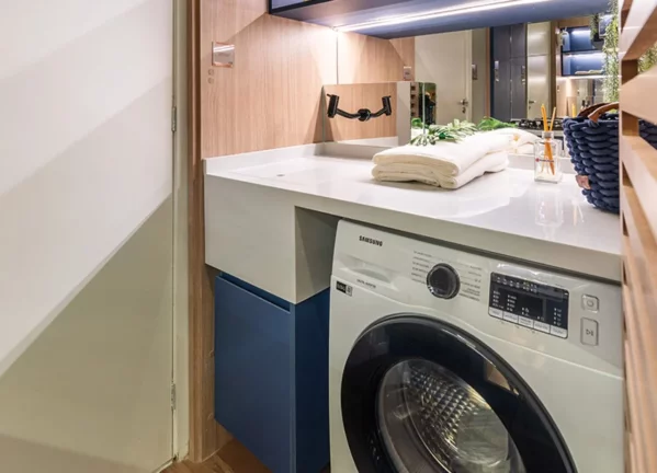 Imagem Apartamento com varanda e lazer completo a apenas 200 metros da estação Adolfo Pinheiro do Metrô.