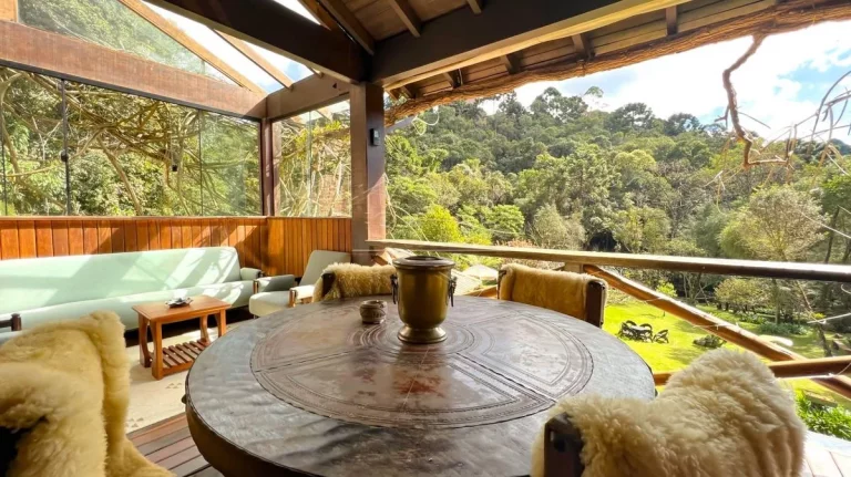 Imagem Casa de Condomínio em Campos do Jordão