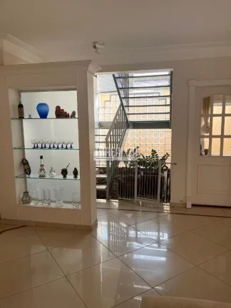 Imagem Casa à venda no bairro Santa Maria, Uberaba - 5 dormitórios, piscina e sauna