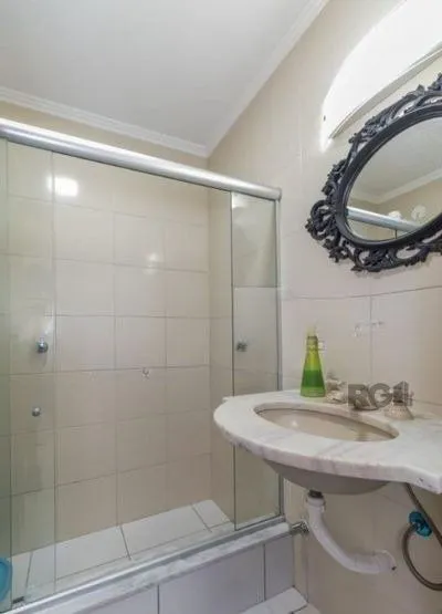 Imagem Casa sobrado no Cristal de 3 dormitórios e 3 vagas