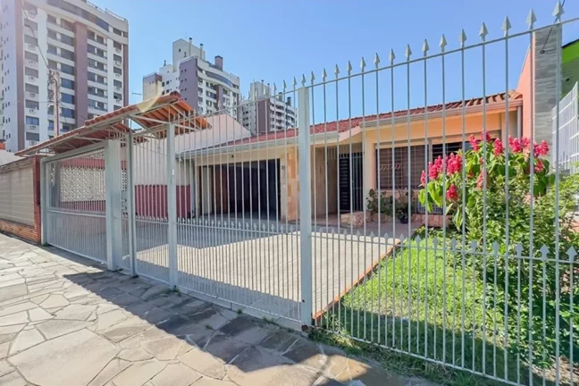 Imagem Casa para venda no bairro Jardim Lindóia em Porto Alegre