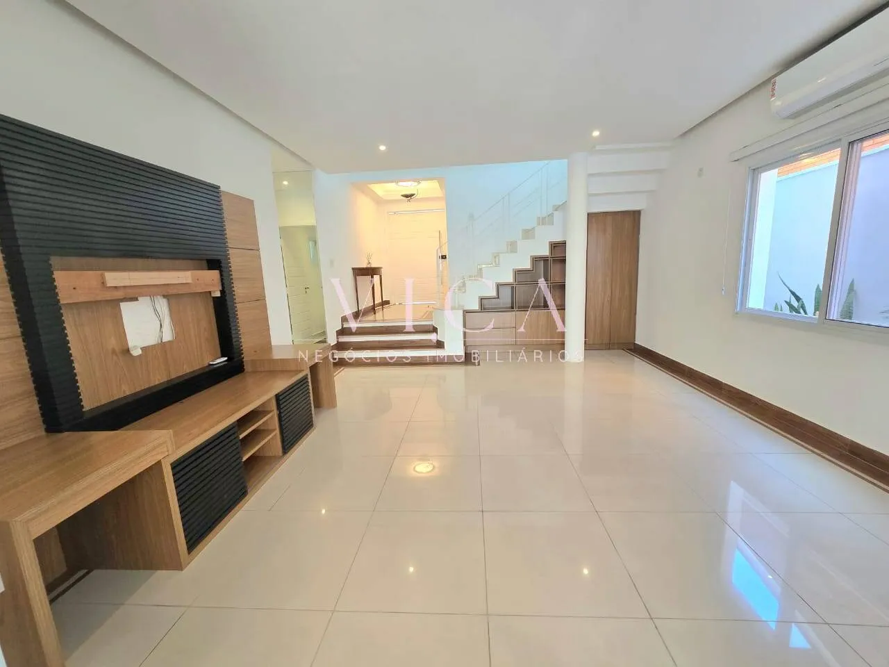 Foto do imóvel Alphaville | Casa Mobiliada com Piscina e 3 Suítes | Locação R$ 17.000,00