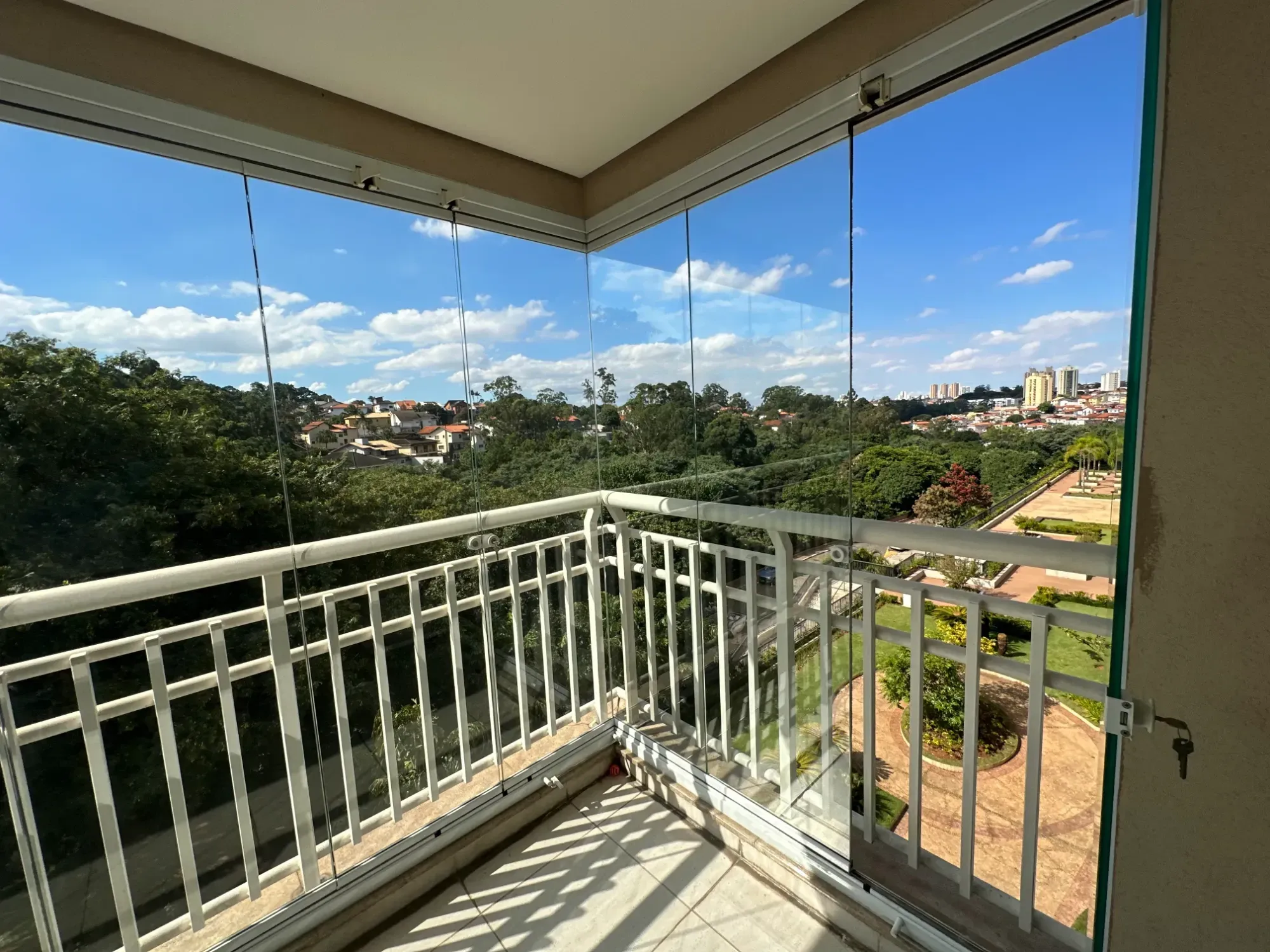 Foto do imóvel: Apartamento com 4 Quartos para Alugar, 186 metros em Rio Pequeno - São Paulo