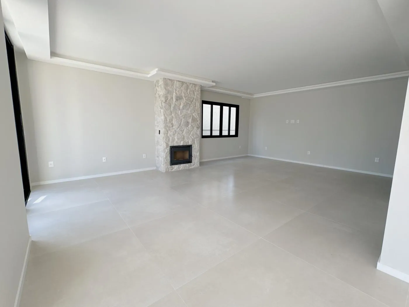 Imagem Casa em Condomínio para Venda em Camboriú, Santa Regina, 4 dormitórios, 3 suítes, 5 banheiros, 3 vagas