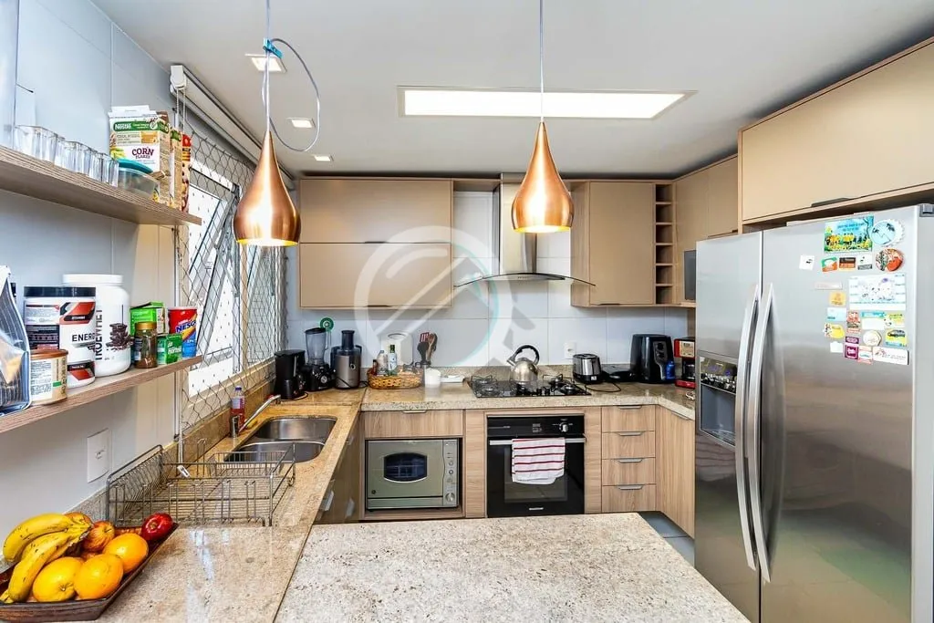 Imagem Desfrute do luxo em um apartamento totalmente mobiliado com 137m² de área privativa, composto por ...