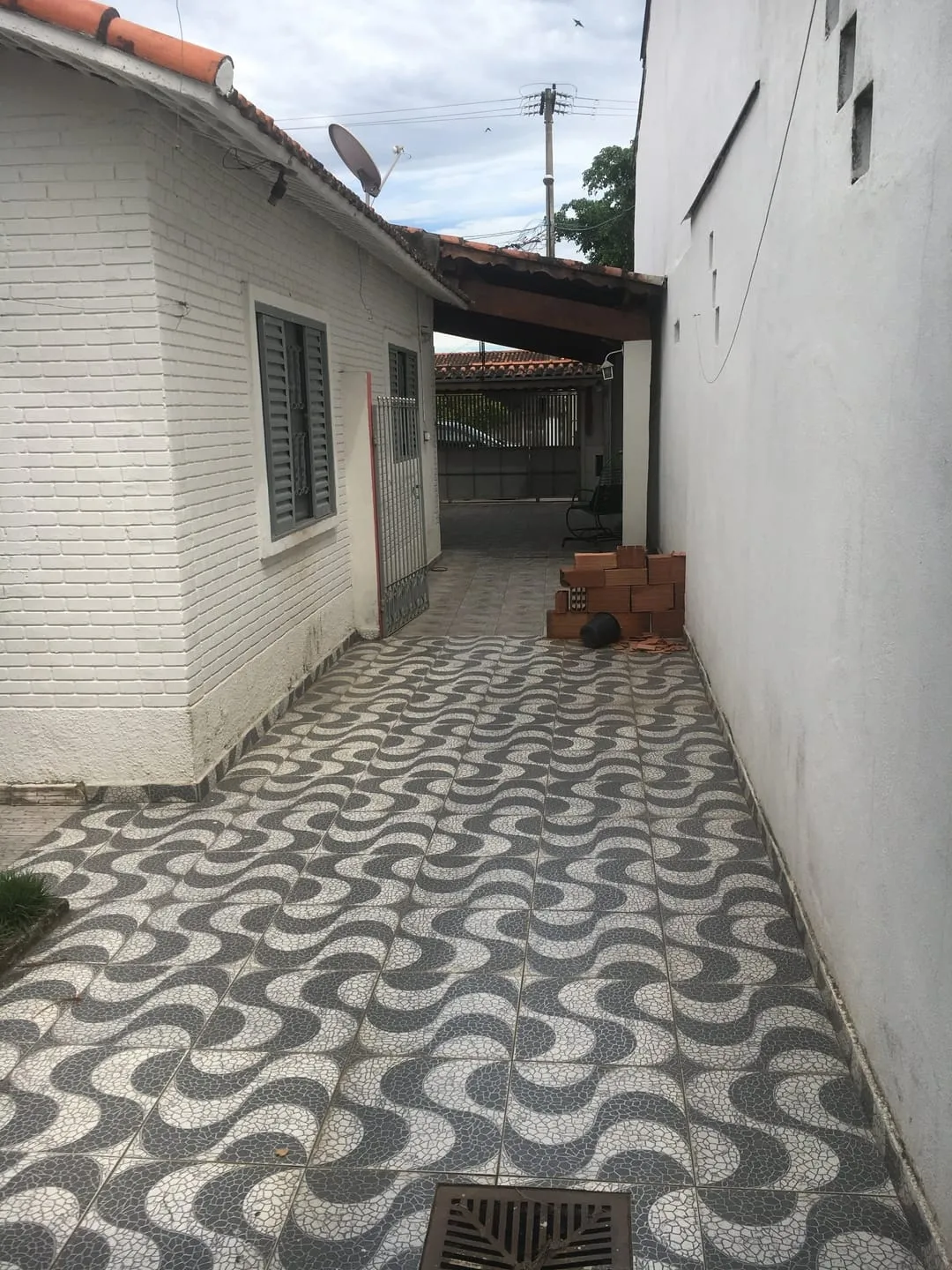 Imagem Casa à venda 3 Quartos, 1 Suite, 300M², Conjunto Habitacional Terra dos Ipês I (Sul), Pindamonhangaba - SP