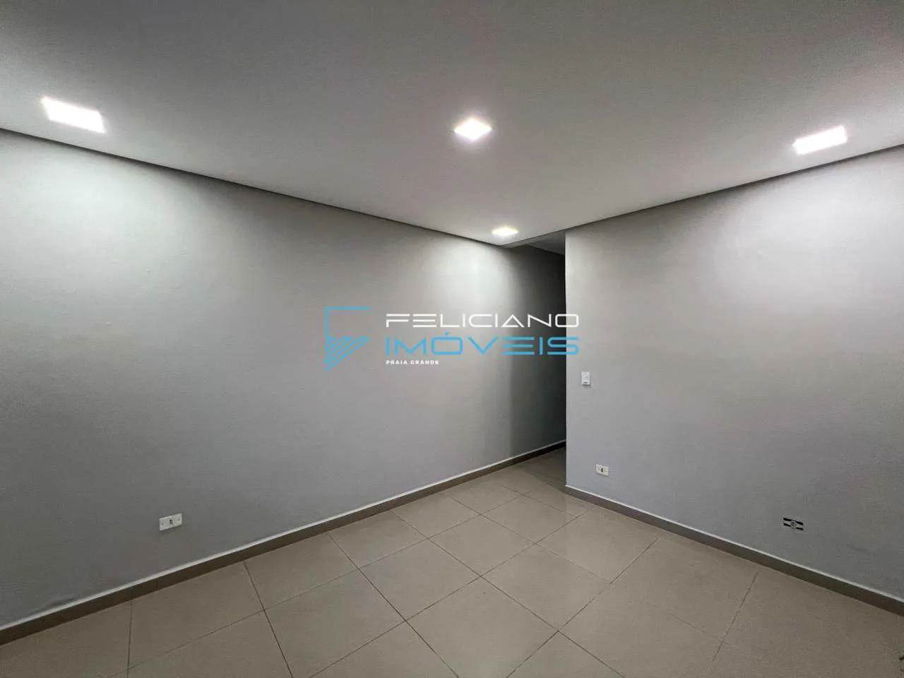 Imagem Casa com 2 quartos, Tupi, Praia Grande - R$ 680 mil, Cod: 7010