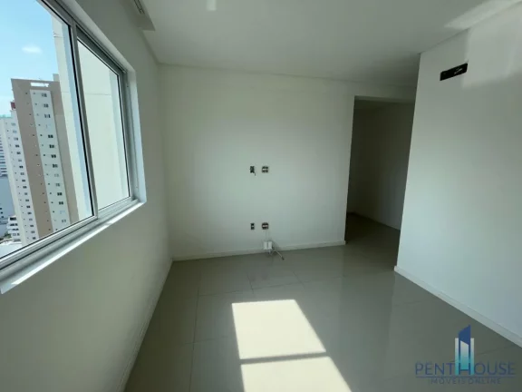 Imagem Apartamento Zona Central para Venda em Balneário Camboriú, CENTRO, 3 dormitórios, 2 suítes, 3 banheiros, 2 vagas