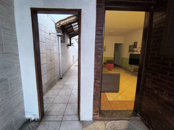 Imagem CASA COM 130 m² - GUILHERMINA - PRAIA GRANDE SP