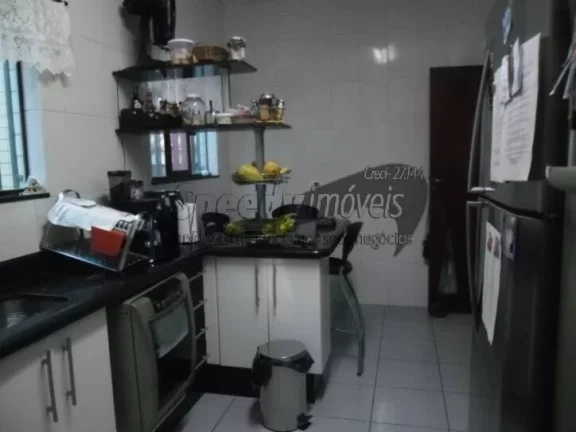 Imagem Sobreposta á venda, em Santos 4 dormitórios.