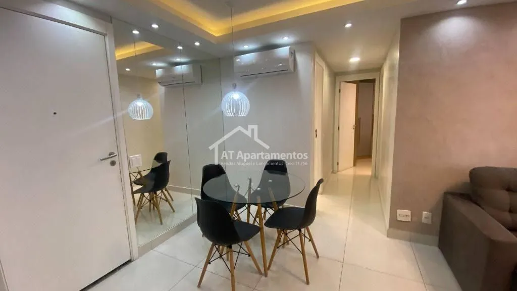 Imagem Apartamento 2 quartos em Todos os Santos, Rio de Janeiro, com varanda e vista para piscina