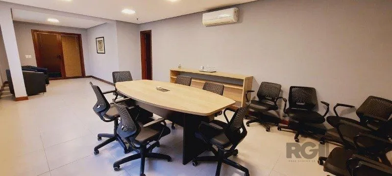 Imagem R DOUTOR FLORENCIO YGARTUA, 270 - Rio Branco, Porto Alegre