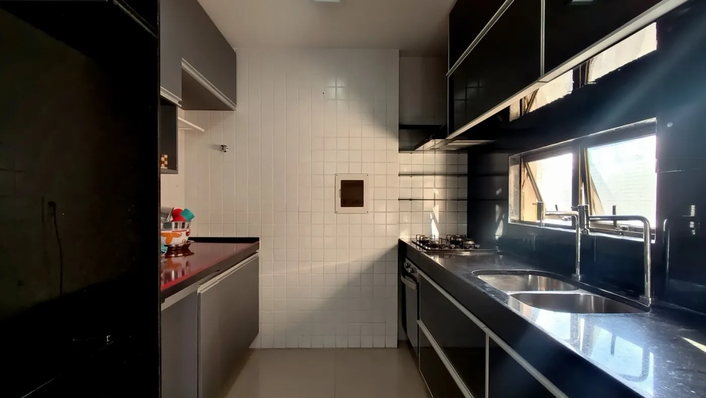 Imagem Apartamento para Venda em Maceió, Jatiúca, 2 dormitórios, 1 suíte, 2 banheiros, 2 vagas