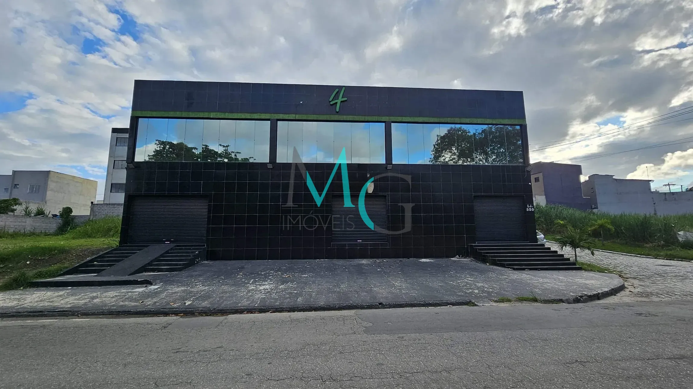 Foto do imóvel Prédio para locação 550m² por R$ 15.000,00 + taxas, Santíssimo, Rio de Janeiro, RJ
