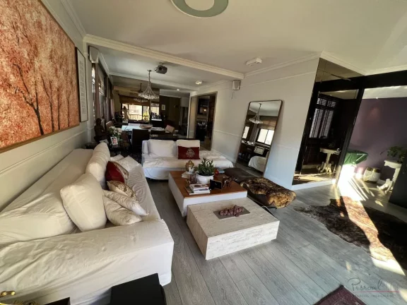 Imagem Amplo e sofisticado apartamento com localização privilegiada, a poucos passos do Colégio Dinâmic...