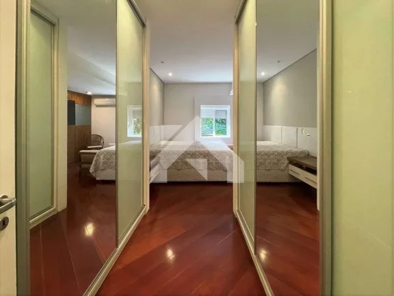 Imagem Casa de Condomínio em São Paulo II - Cotia