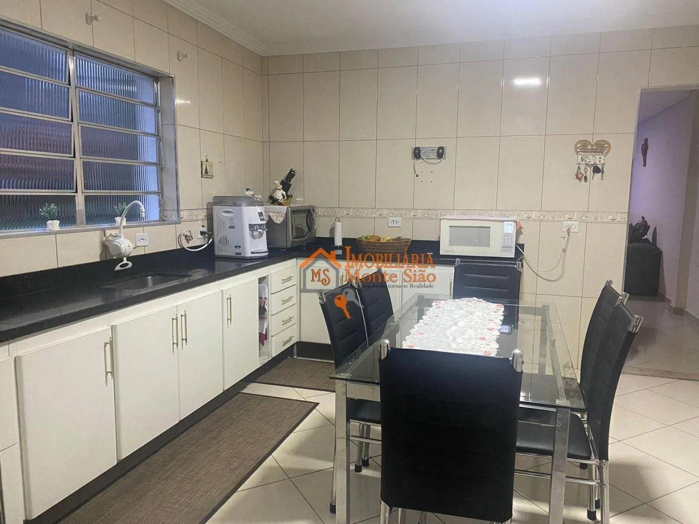 Imagem Sobrado com 3 dormitórios à venda, 292 m² por R$ 700.000,00 - Jardim do Papai - Guarulhos/SP