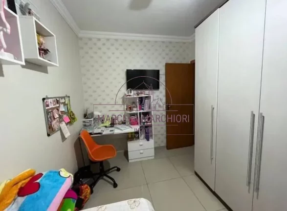 Imagem Apartamento 3 quartos, suíte, sol da manhã, reformado, porcelanato
