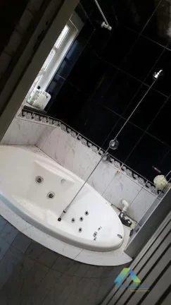 Imagem Linda Cobertura toda reformada com decoração moderna a 5 minutos da estação do metro Praça da Arvore.
