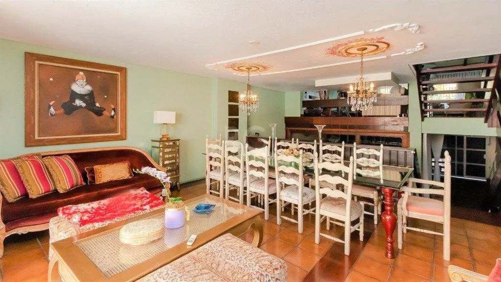 Imagem Casa De 602m², Bairro Bela Vista