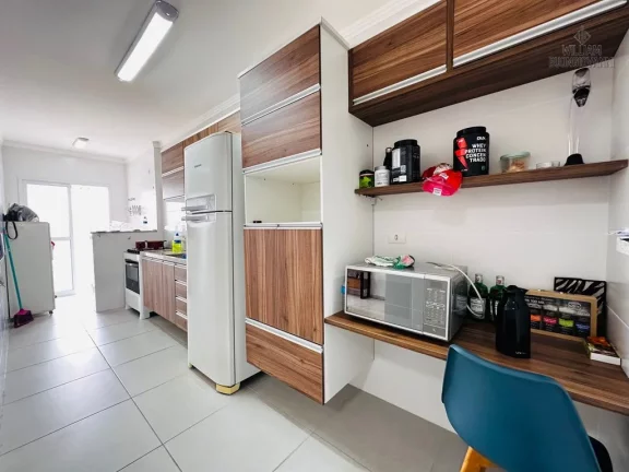 Imagem Apartamento na Vila Tupi, 2 Dormitórios sendo 1 suíte próximo a praia!