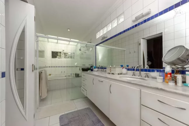 Imagem Casa de Vila 3 suítes 515m² Jardim Hípico São Paulo Rua Júlio Verne