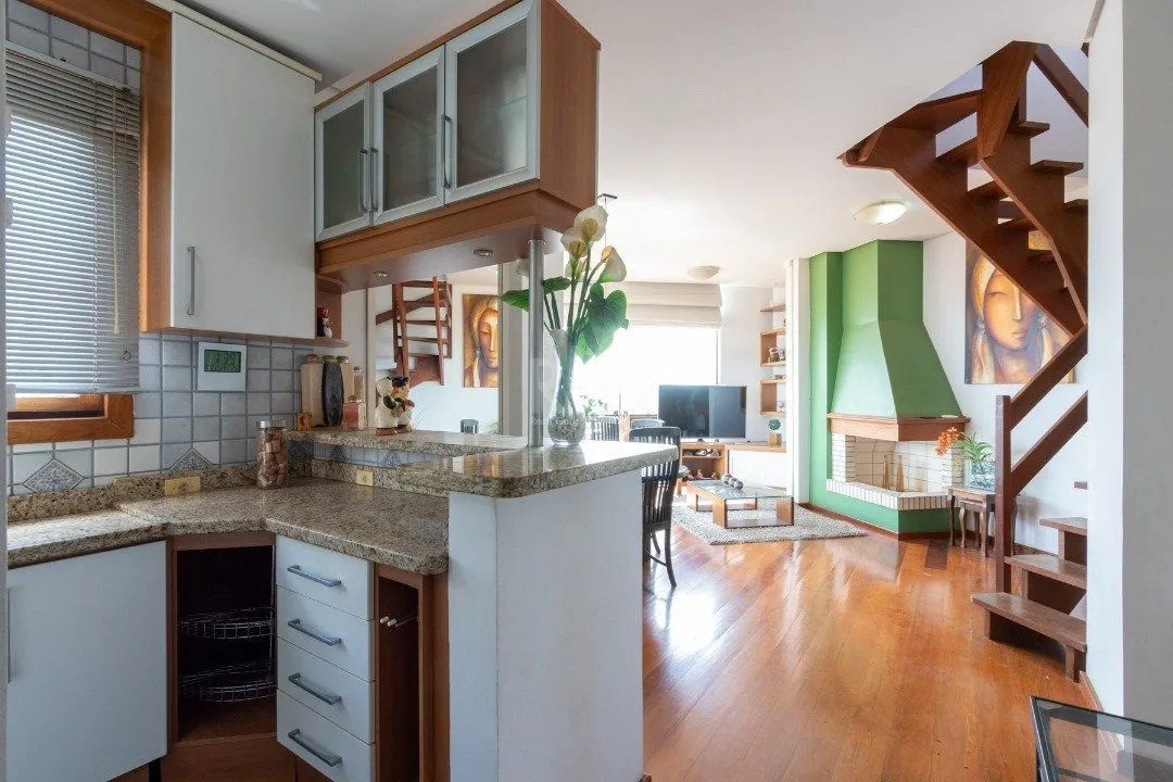 Imagem Cobertura para Venda - 157.05m², 2 dormitórios, 2 vagas - Tristeza