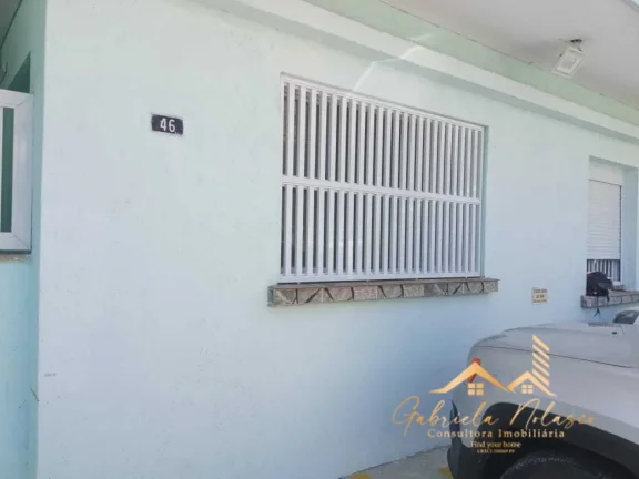 Imagem Apartamento Reformado à Venda: Charme e Conforto Próximo à Praia