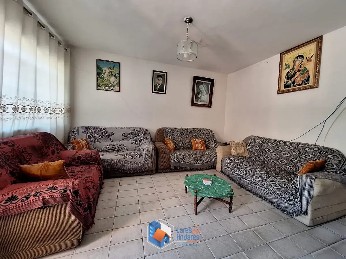 Foto do imóvel Casa para venda em Vila Santa Maria com 3 quartos, sendo 1 suíte, 118m² em Rua Albano Fragoso
