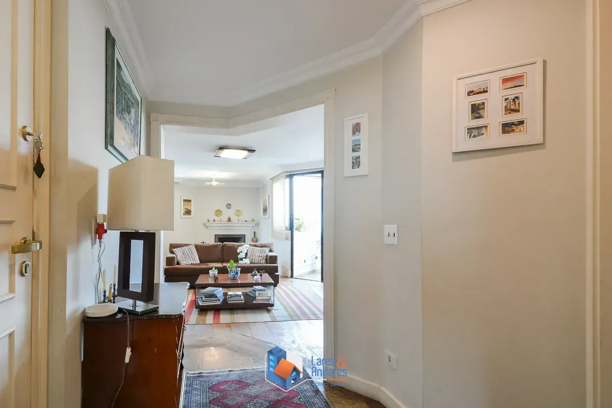 Imagem Apartamento para venda em Moema com 3 quartos, sendo 3 suítes, 202m²
