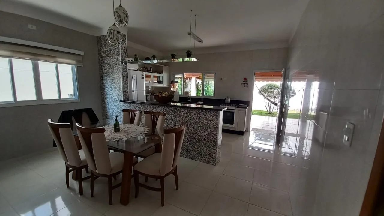 Imagem Casa à venda 3 Quartos, 2 Suites, 179M², Piracangaguá, Taubaté - SP | Condomínio Ouroville