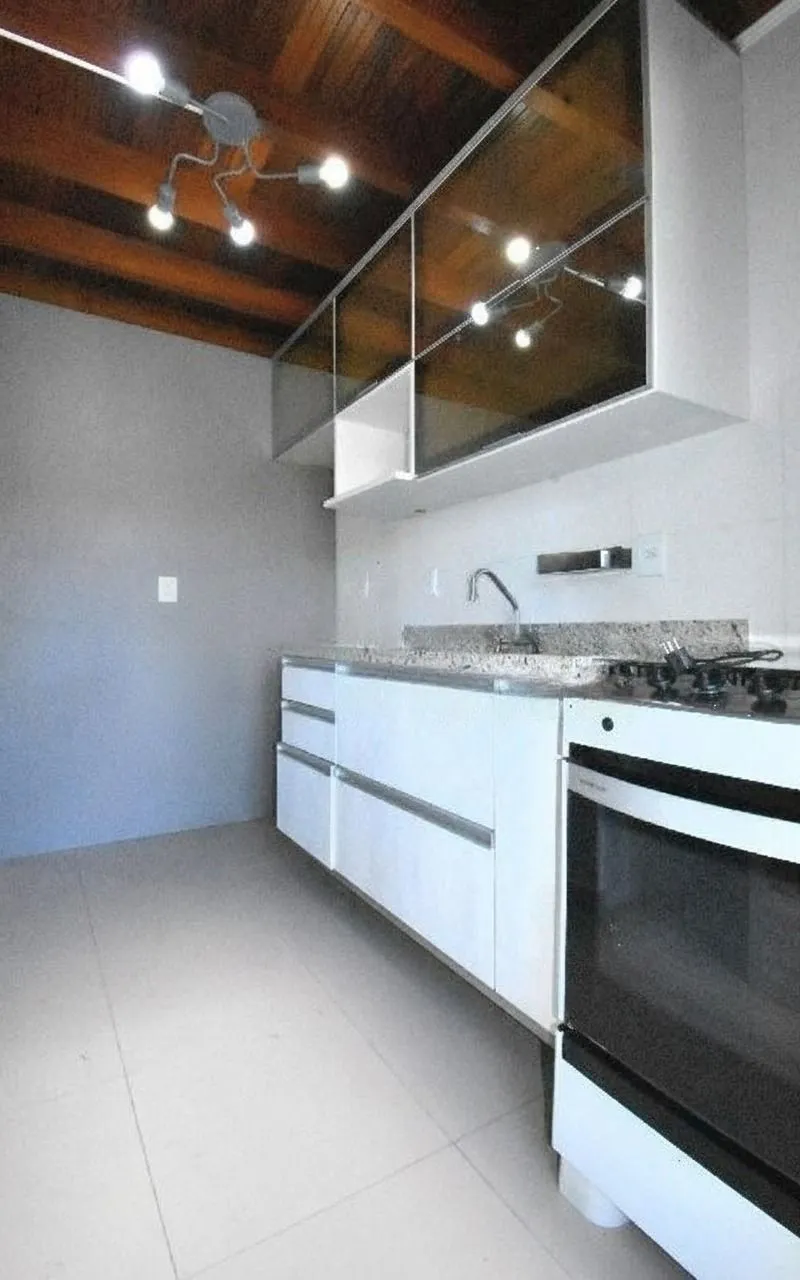 Imagem APARTAMENTO 2 DORMITÓRIOS COM 1 VAGA E SACADA COM CHURRASQUEIRA