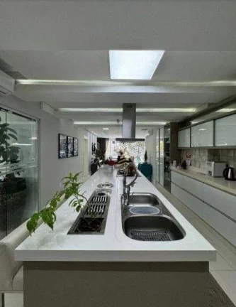 Imagem Apartamento Garden com 3 dormitórios à venda, 351 m² por R$ 5.388.481,96 - Centro - Balneário Camboriú/SC