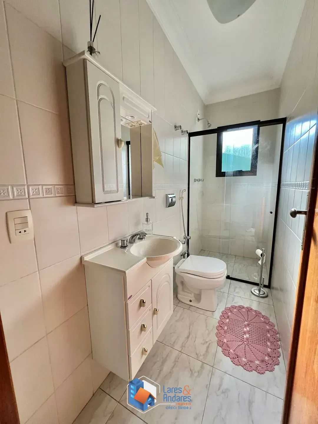 Imagem Sobrado para venda em City América com 4 quartos, sendo 4 suítes, 600m²