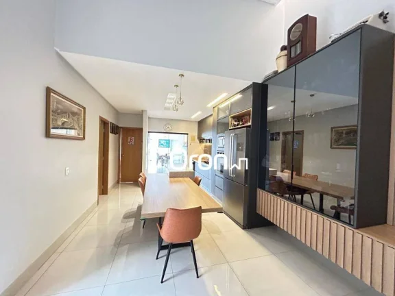 Imagem Casa à venda, 169 m² por R$ 1.350.000,00 - Vila Rosa - Goiânia/GO