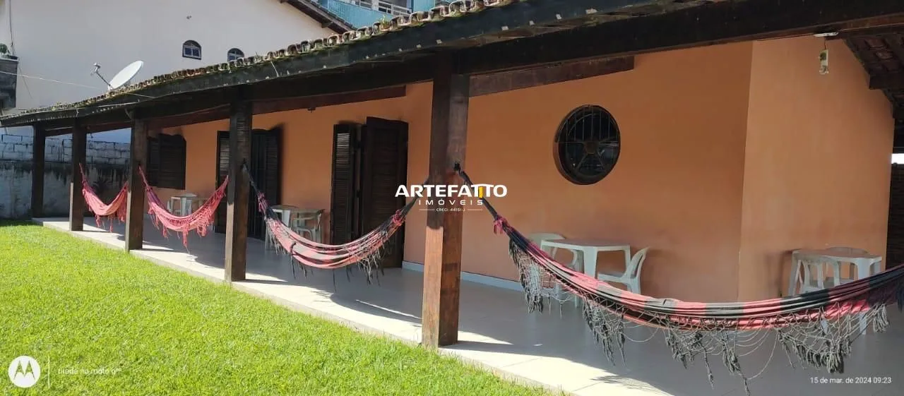 Imagem Casa à venda em Ubatuba, Toninhas, com 5 quartos, 244m2