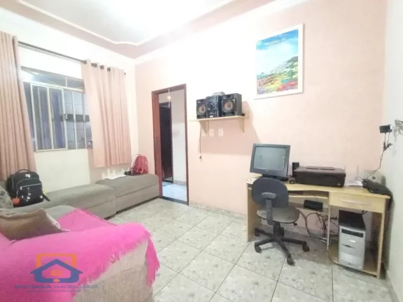 Imagem Casa com 3 quartos no bairro Bethânia em Ipatinga