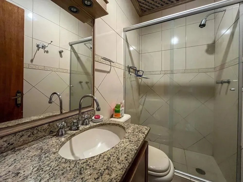 Imagem Casa para Venda - 176m², 3 dormitórios, sendo 1 suites, 4 vagas - Jardim Isabel
