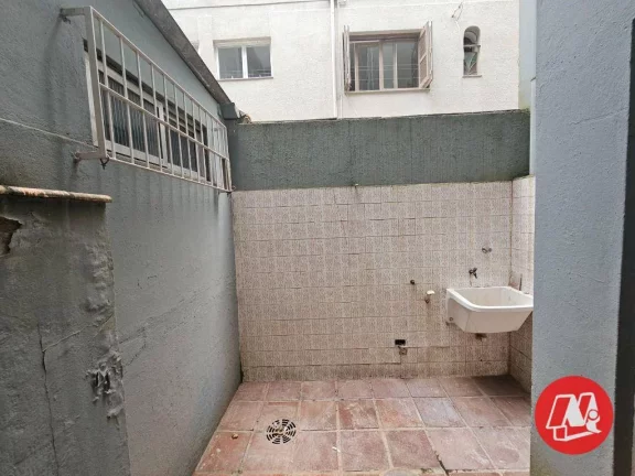 Imagem Kitnet com 1 dormitório para alugar, 35 m² por R$ 1.168,00/mês - Santana - Porto Alegre/RS