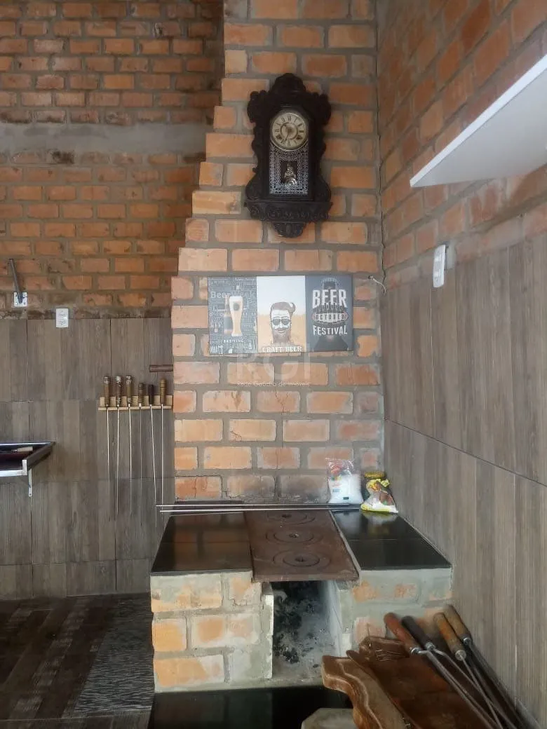 Imagem Casa com 2 quartos, 2 vagas de garagem, no bairro Aberta dos Morros, Porto Alegre/RS