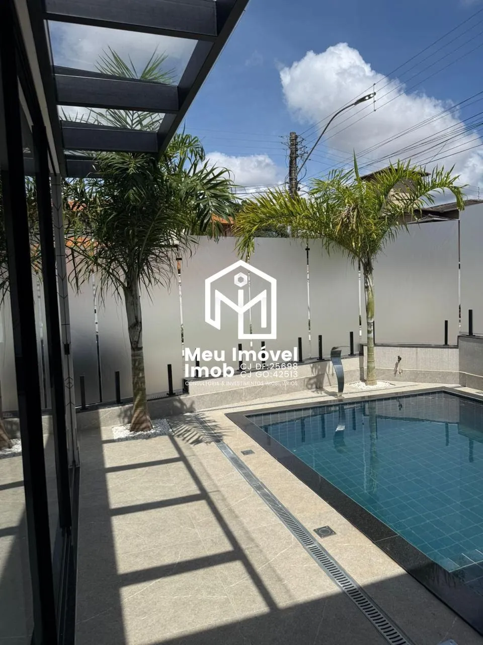 Imagem Residencial Jóquei Casa 4 Quartos 4 Suítes 330m²