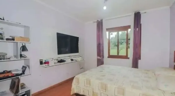 Imagem Casa sobrado no bairro Vila Ipiranga de 4 dormitórios e 2 vagas